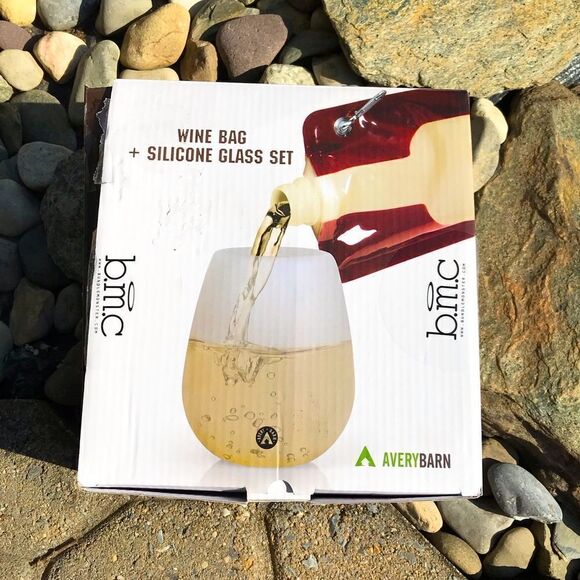 Wine Bag + Silicone Glass Set - Picture 1 of 6